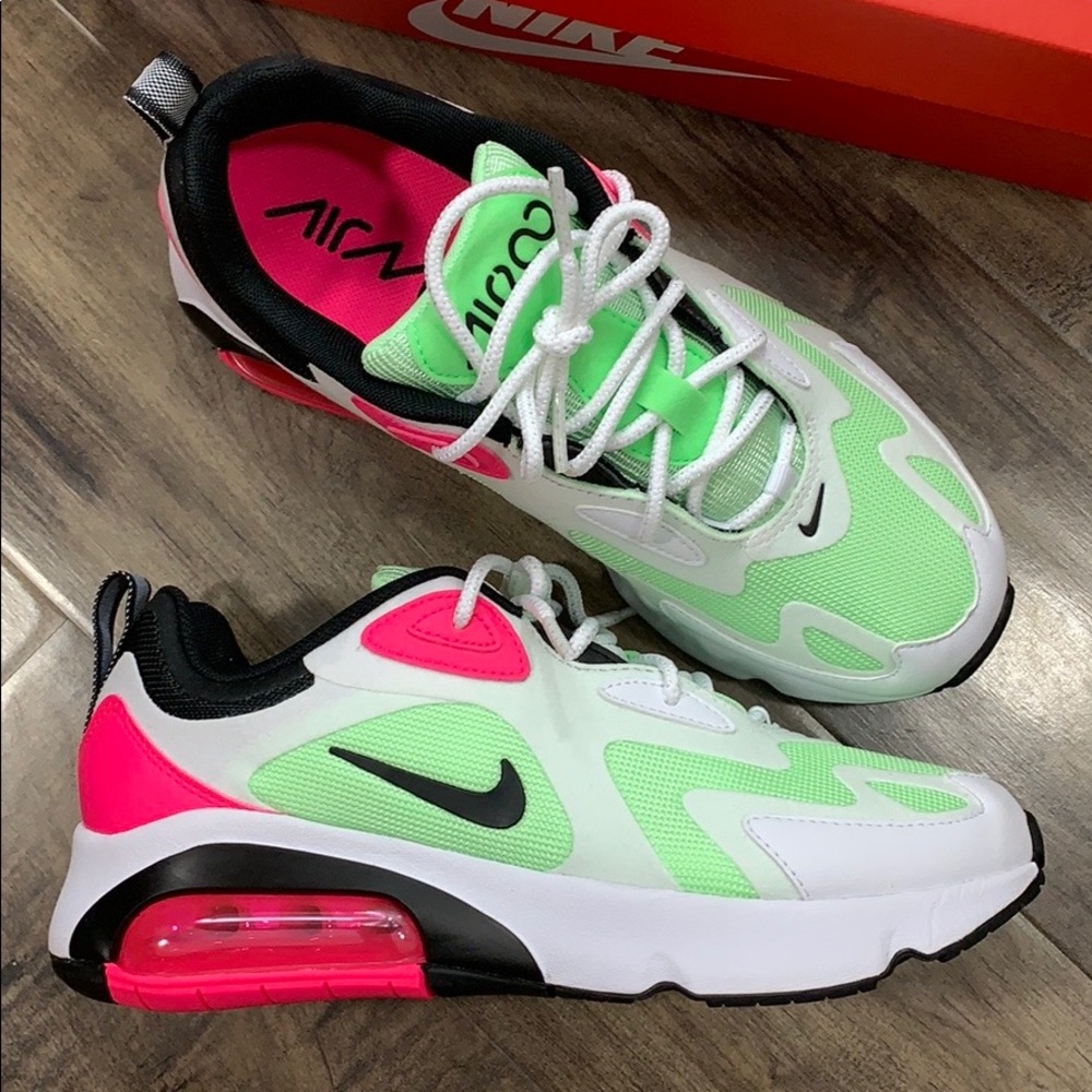 W NIKE AIR MAX 200 white/hyper pink - Picture 13 of 16